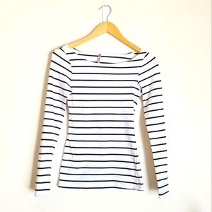 Black and White Striped Longsleeve Size  Small